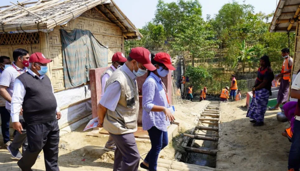 Caritas delegation visits Rohingya camp in Cox’s Bazar