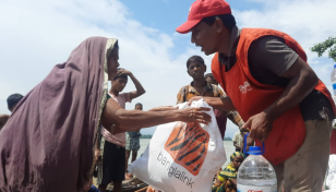 Banglalink distributes relief goods in flood-hit regions