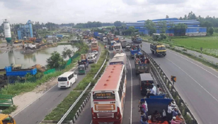 Traffic jam mars Eid journey