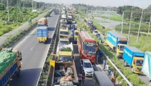 35km tailback on Dhaka-Tangail Highway