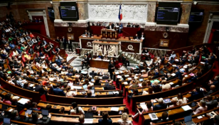 France's hung parliament passes €20bn inflation package