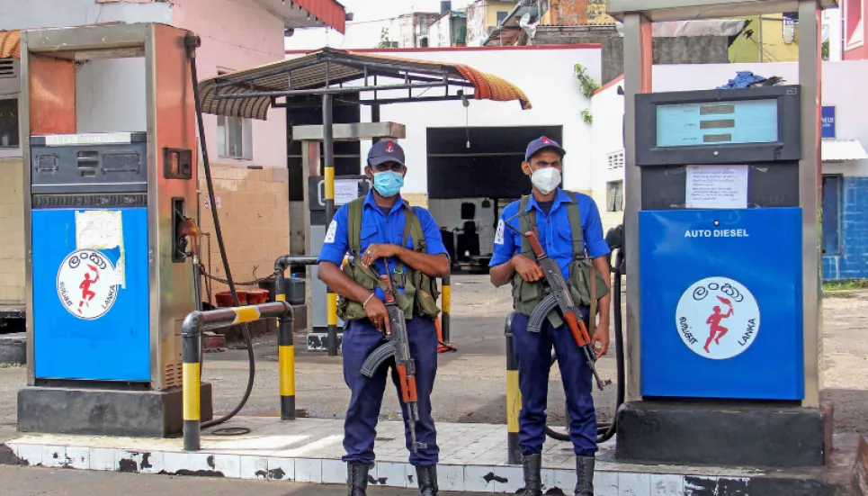 Cash-strapped Sri Lanka announces weekly fuel quotas