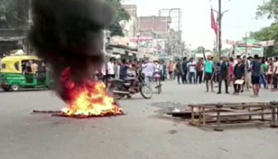 Protest against India's new military recruitment system turns violent