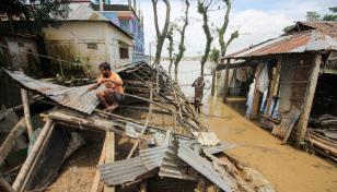 More rain forecast, but flood situation in 11 districts likely to improve Sunday