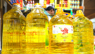 2 traders fined Tk 1.5 lakh for soybean oil hoarding in Bagerhat