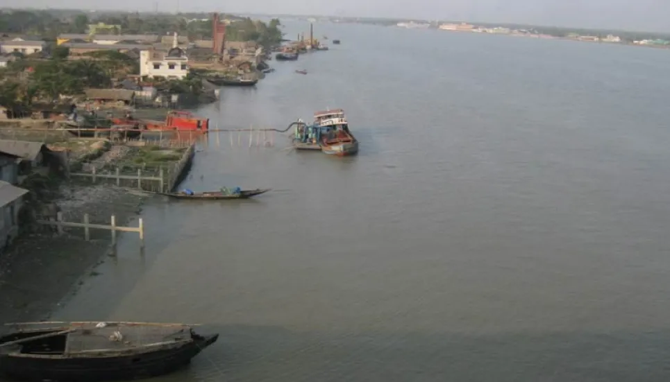 Coal-laden vessel sinks in Pashur River near Sundarbans