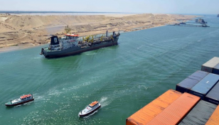 Suez Canal records record monthly revenue in April