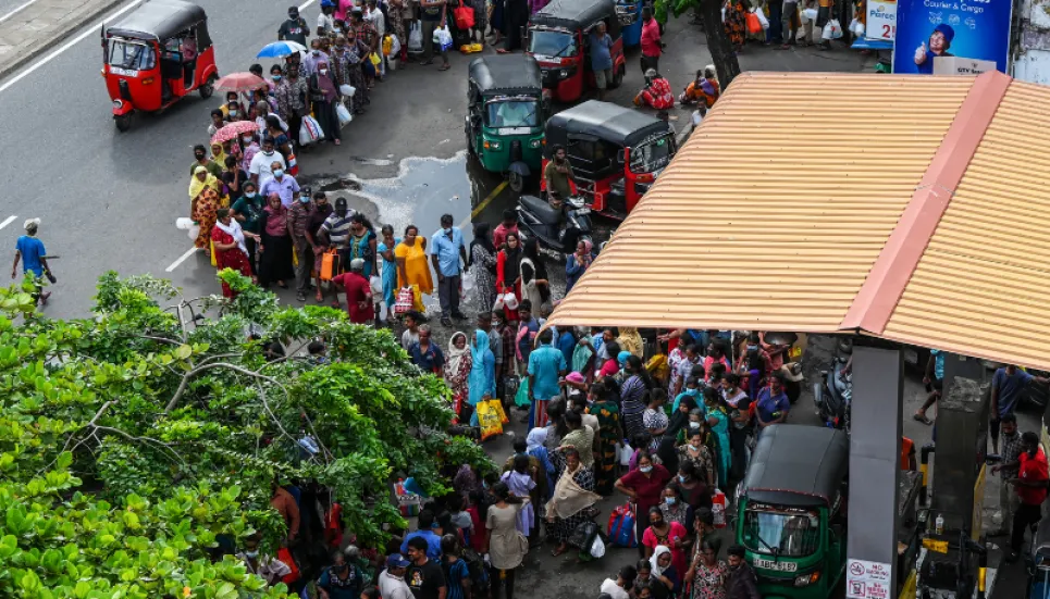 Sri Lanka fuel shortage set to ease; police clash with protesters The