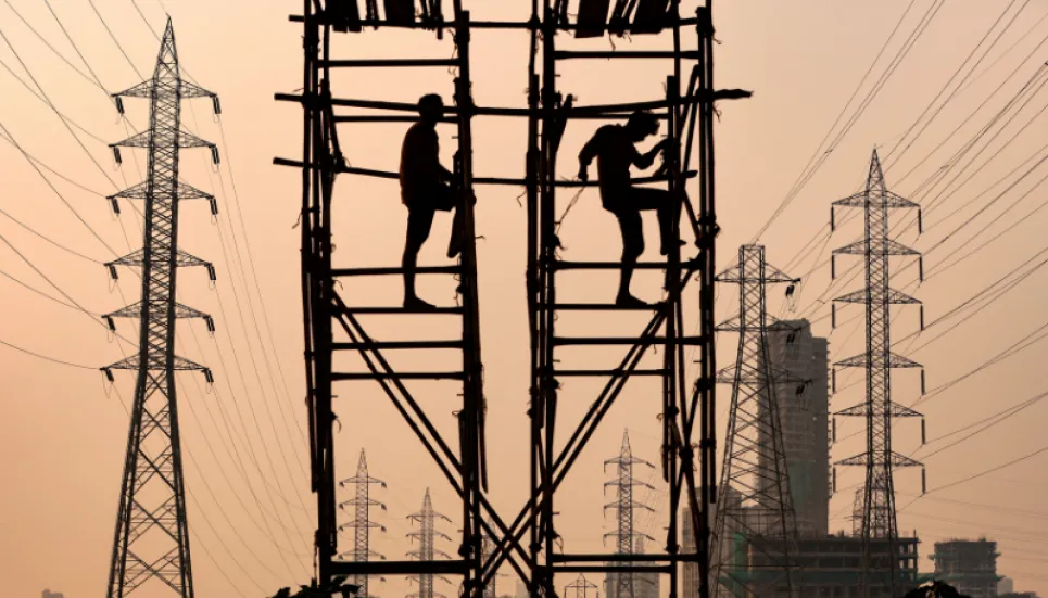 India's power grid creaks under hybrid work model, heatwave