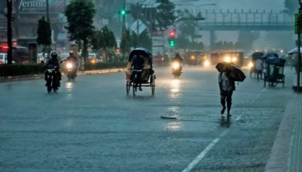 Rains lash Dhaka, trigger snarls