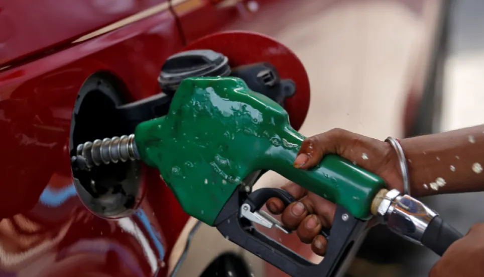 Fuel prices drop slightly under automatic pricing