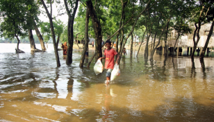 Diarrhoea breaks out in flood-hit Sylhet