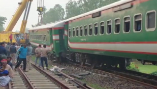 Dhaka-Rajshahi rail services resume after 12 hours