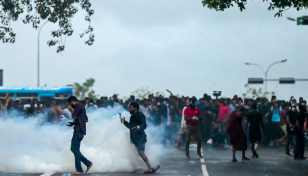 Sri Lanka police tear-gas students in fresh clashes