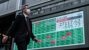 Hong Kong stocks plunge in tech-led selloff