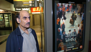 Iranian exile who inspired Steven Spielberg’s 'The Terminal' passes away