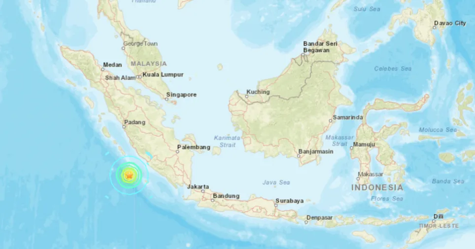 6.9-magnitude quake strikes off western Indonesia