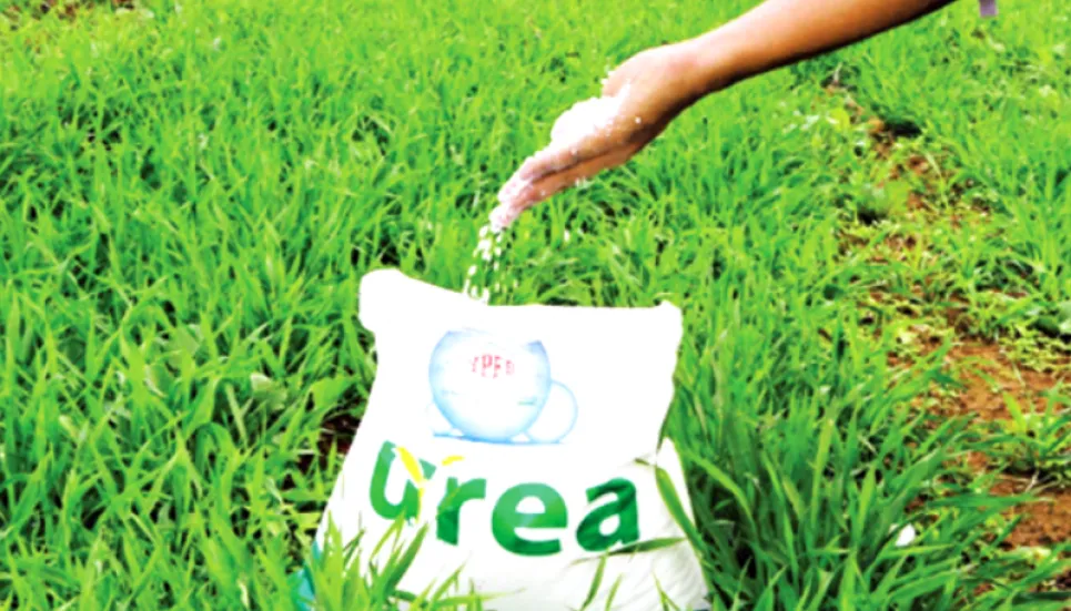 Govt to procure 1.40 lakh tonnes of fertiliser