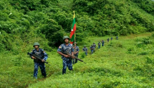 Myanmar ethnic minority fighters capture town near Bangladesh border