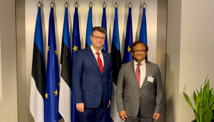 Estonia keen to import Bangladeshi pharmaceuticals, ships