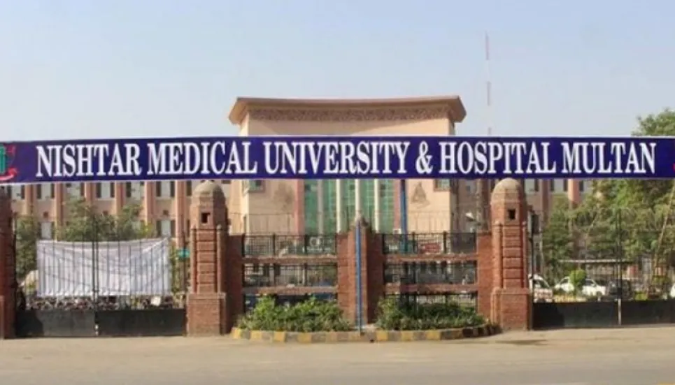 Decomposed bodies found on roof of medical college in Pakistan 