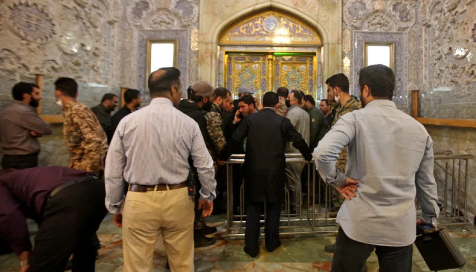 Fifteen dead in attack on Shiite shrine in Iran