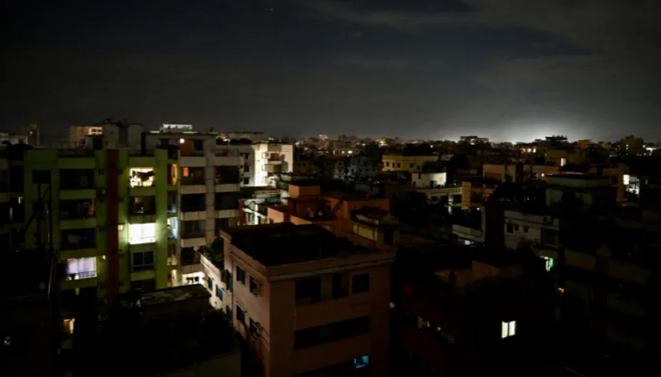 Blackouts hit 130m Bangladeshis after grid failure
