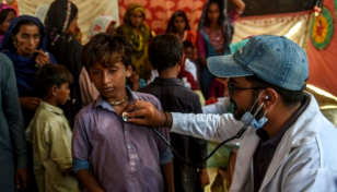 After the floods, a wave of disease plagues Pakistan