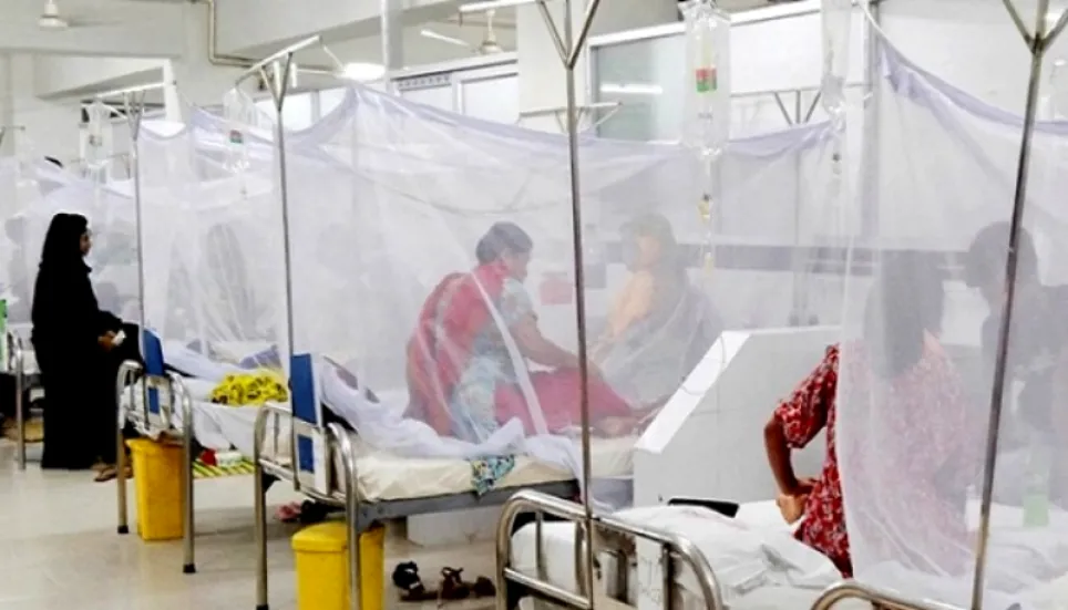 1 more dengue patient dies in 24 hours, 369 hospitalised