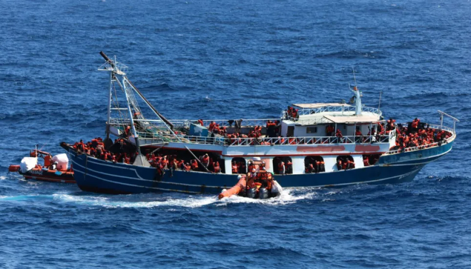 440 migrants rescued from boat off Malta