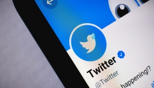 Twitter’s legacy blue checkmarks go away April 20