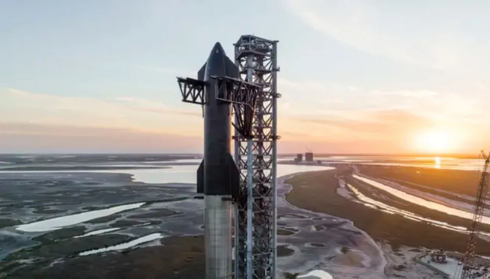 SpaceX’s Starship rocket receives clearance for launch