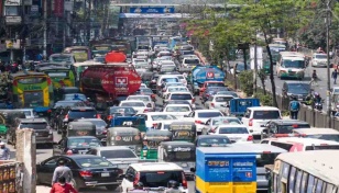 Huge tailback in Savar, home-goers suffer in extreme heat