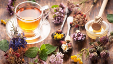 Cleanse your kidney with herbal teas 