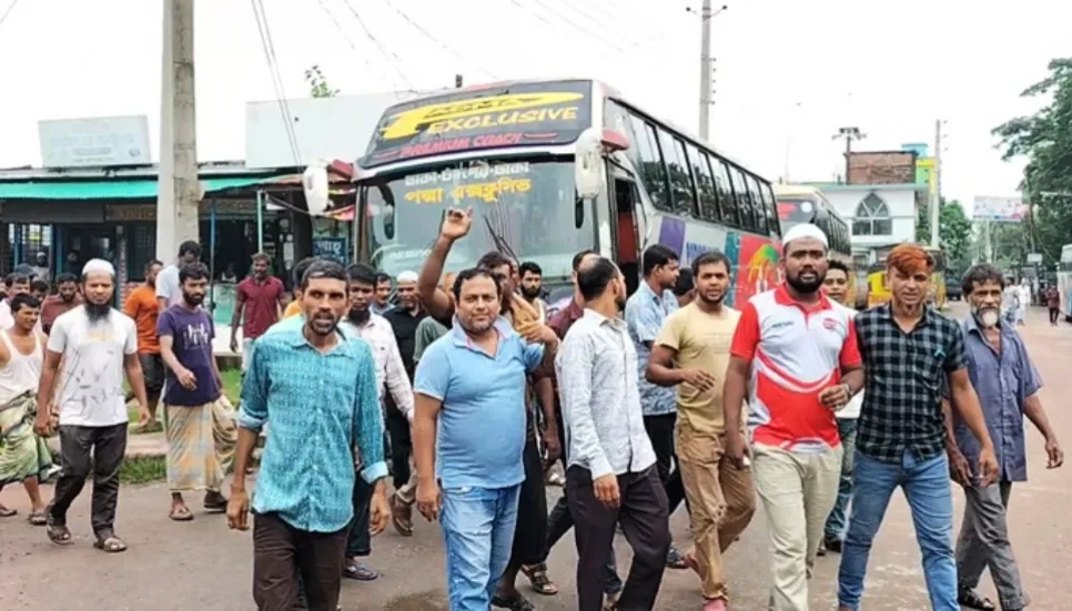 Passengers suffer on Chandpur-Dhaka route