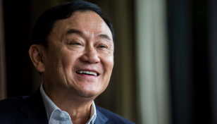 Return of ex-PM Thaksin looms over Thai premiership vote