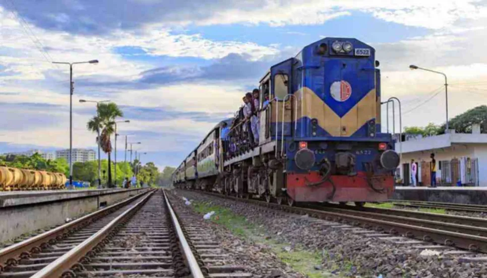 Dhaka-Mymensingh train service resumes after 11hrs