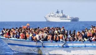 Rescue ship saves 438 migrants in Mediterranean