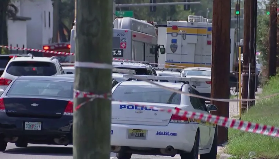 Florida gunman driven by racial 'hate' kills 3