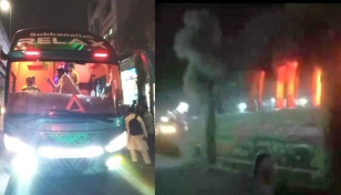 Blockade: Two buses burnt in Ctg, helper injured