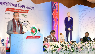 President urges int'l community to resolve conflicts thru talks