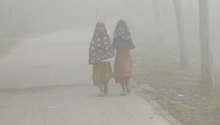 Intense cold, fog grip Kurigram