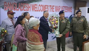 30 Indian war veterans arrive in Dhaka to celebrate Victory Day