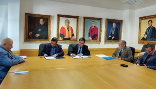 EBAUB sign MoU with University of Algarve