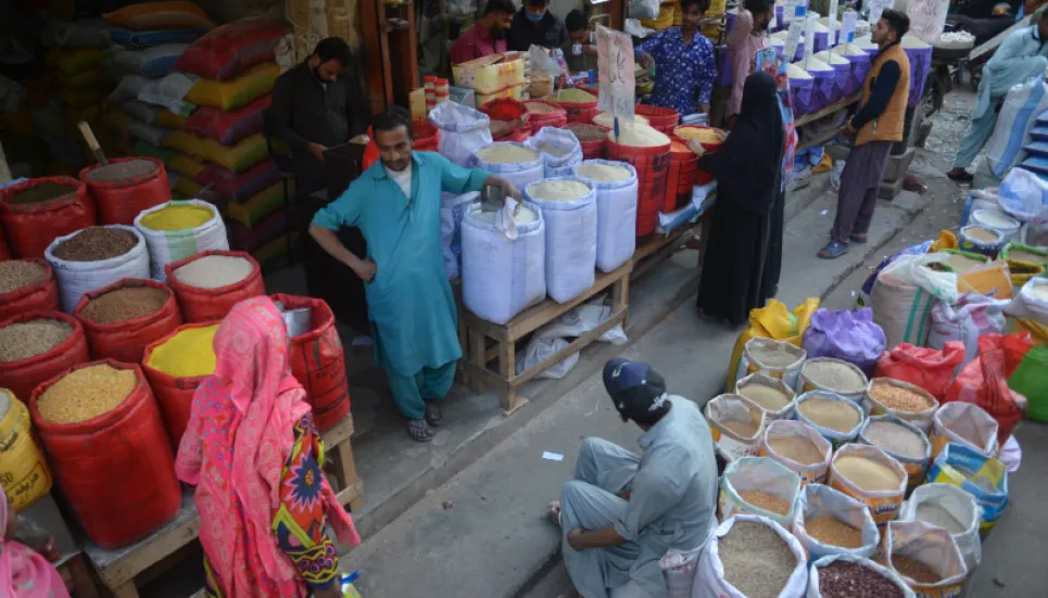 Pakistan inflation hits 48-year high as IMF visits