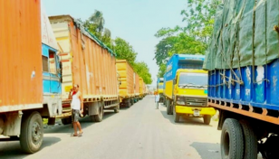 3,800 tonnes of Indian lentils arrive at Benapole port