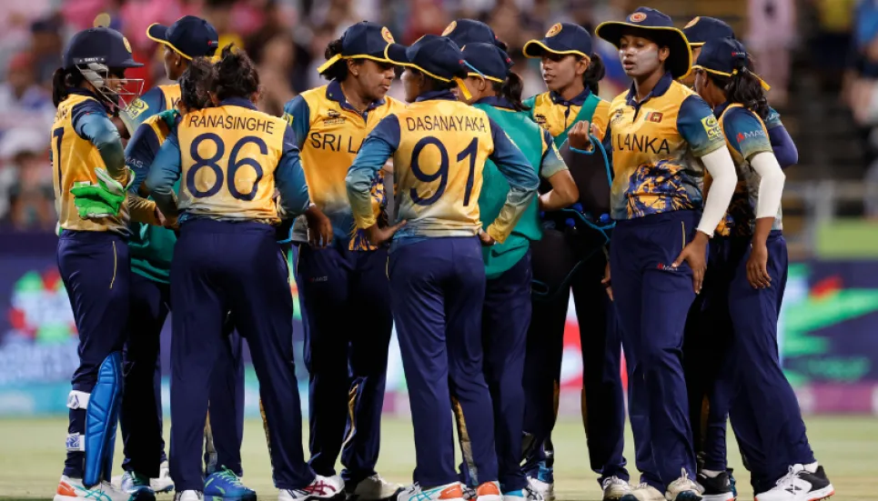 Sri Lanka sink South Africa in T20 WC opener