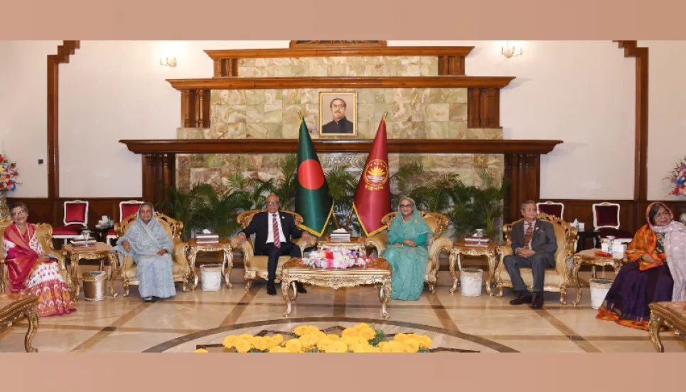 PM, president-elect meet President Hamid at Bangabhaban