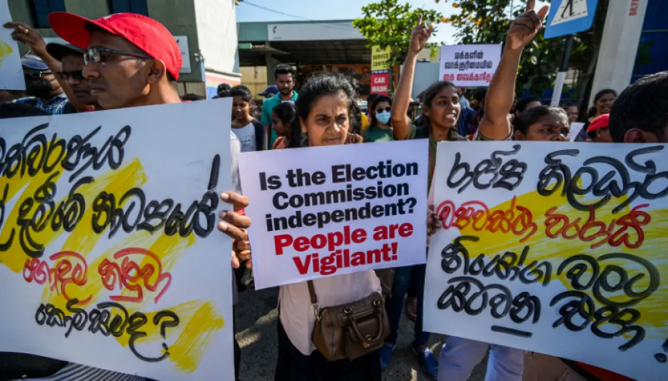 Sri Lanka delays first vote since new president