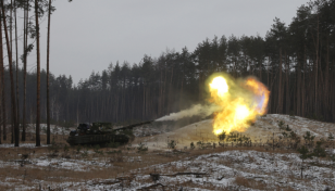 UK to send Challenger 2 tanks to Ukraine